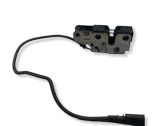 Serrure de capot