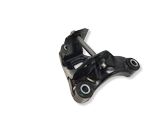 Engine mounting bracket