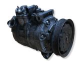 Ilmastointilaitteen kompressorin pumppu (A/C)