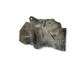 Engine mounting bracket