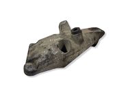 Engine mounting bracket