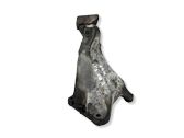 Engine mounting bracket