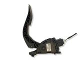 Accelerator throttle pedal