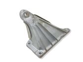 Engine mounting bracket