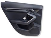 Moldura del tarjetero de la puerta trasera