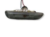 Front fender indicator light