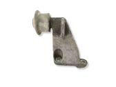 Engine mounting bracket