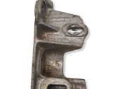 Engine mounting bracket
