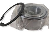 Front wheel hub