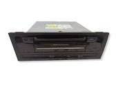 Radio / CD-Player / DVD-Player / Navigation