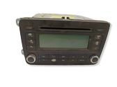 Radio/CD/DVD/GPS-pääyksikkö