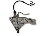 Engine mounting bracket