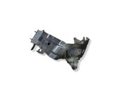 Fender mounting bracket