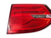 Tailgate rear/tail lights