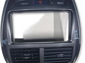 Dash center air vent grill