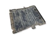 Center/middle under tray cover