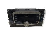 Radio / CD-Player / DVD-Player / Navigation