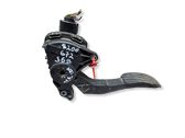 Accelerator throttle pedal