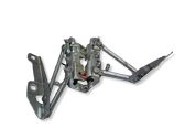 Engine bonnet/hood hinges