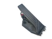 Accelerator throttle pedal