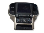 Radio / CD-Player / DVD-Player / Navigation