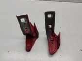 Engine bonnet/hood hinges