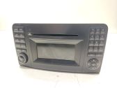 Radio / CD-Player / DVD-Player / Navigation