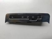 Gear shift selector indicator
