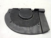 Subwoofer-bassoelementin etusäleikkö/lista