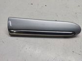 Moulure, baguette/bande protectrice d'aile