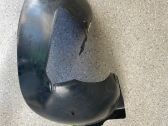 Front wheel arch liner splash guards