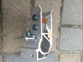 Radiator mount bracket