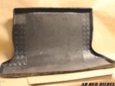 Rubber trunk/boot mat liner