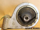 Engine mounting bracket