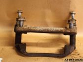 Plaquette / support d'étrier avant