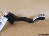 Accelerator throttle pedal