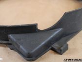 Radiator cooling fan shroud