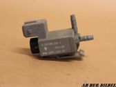Vacuum valve