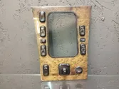 Interrupteur commade lève-vitre