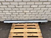Cache latérale de marche-pieds