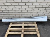 Отделка заднего порога кузова