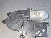 Moteur de lève-vitre de porte avant