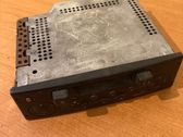 Radio/CD/DVD/GPS-pääyksikkö