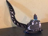 Accelerator throttle pedal