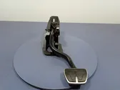 Accelerator throttle pedal