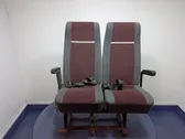 Toisen istuinrivin istuimet