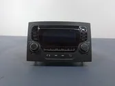 Radio/CD/DVD/GPS-pääyksikkö