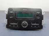 Radio/CD/DVD/GPS-pääyksikkö