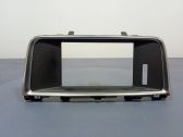 Other sill/pillar trim element
