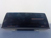 Radio / CD-Player / DVD-Player / Navigation
